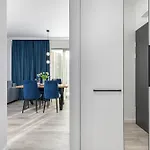 - Nowoczesny - Parking & Taras Z Ogrodem - By Renters * Niechorze