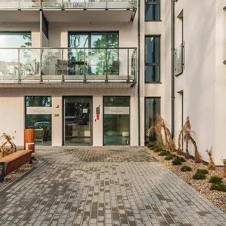 - Nowoczesny - Parking & Taras Z Ogrodem - By Renters * Niechorze