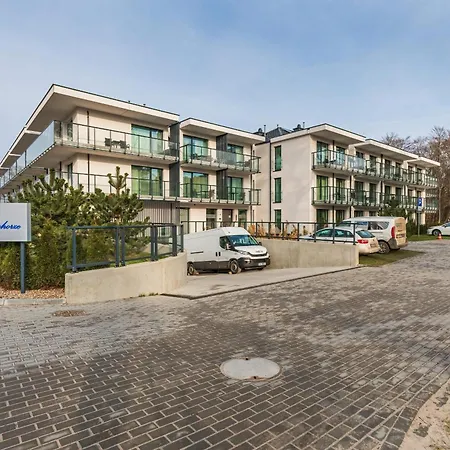 Apartment - Nowoczesny - Parking & Taras Z Ogrodem - By Renters Niechorze