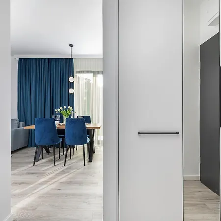 - Nowoczesny - Parking & Taras Z Ogrodem - By Renters * Niechorze