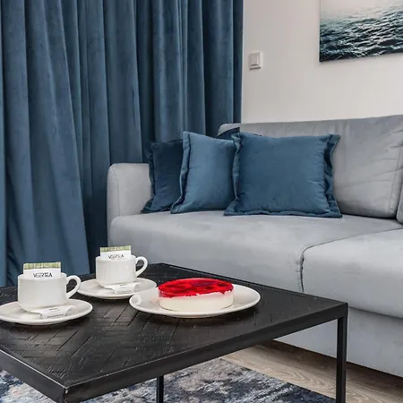 - Nowoczesny - Parking & Taras Z Ogrodem - By Renters Apartmán