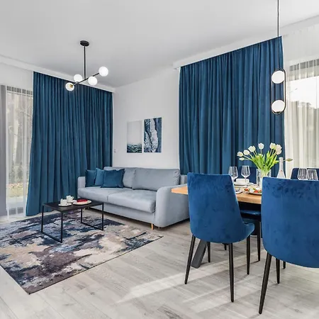 - Nowoczesny - Parking & Taras Z Ogrodem - By Renters * Niechorze